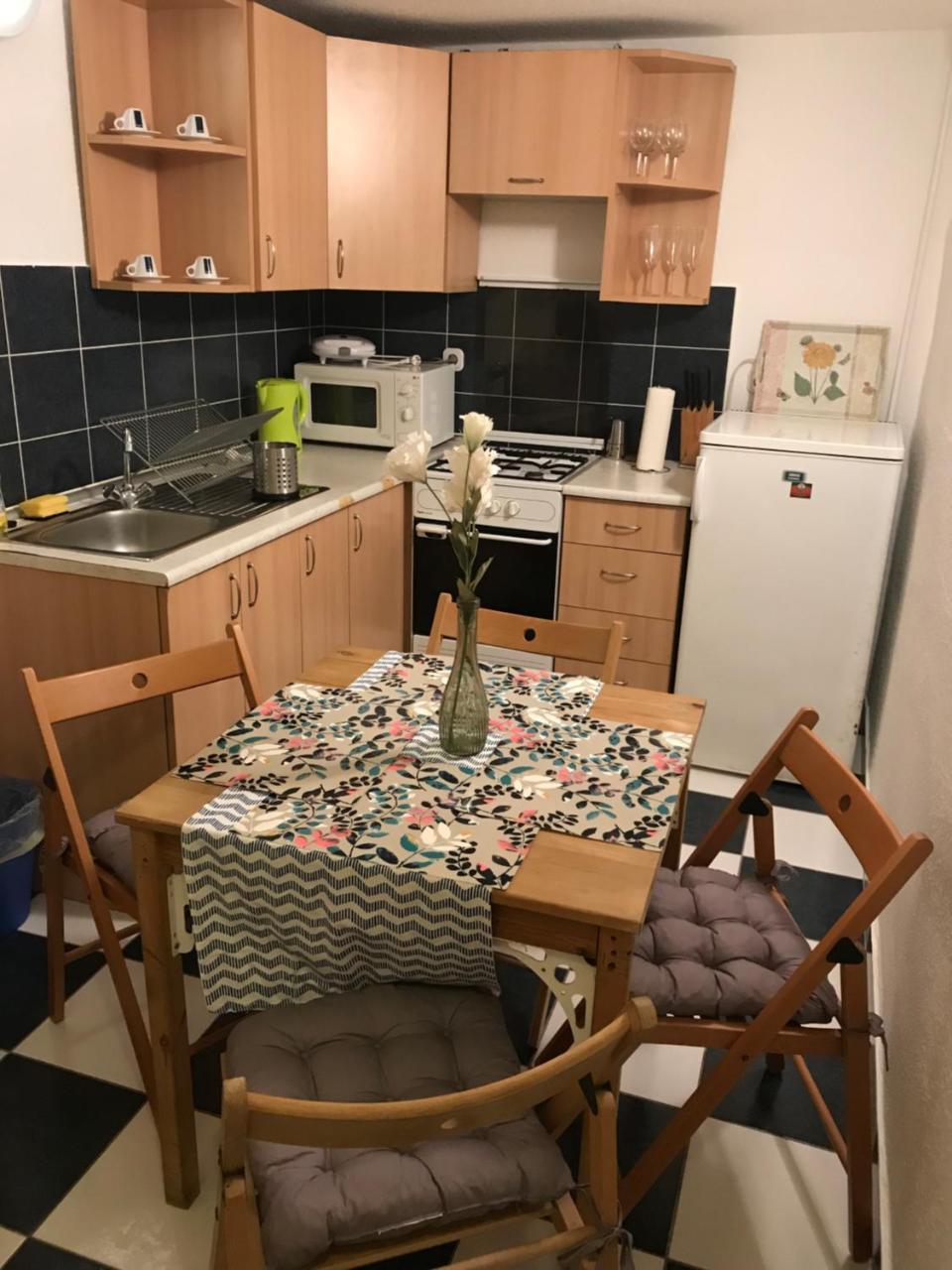 Revay 6 Apartment بودابست المظهر الخارجي الصورة